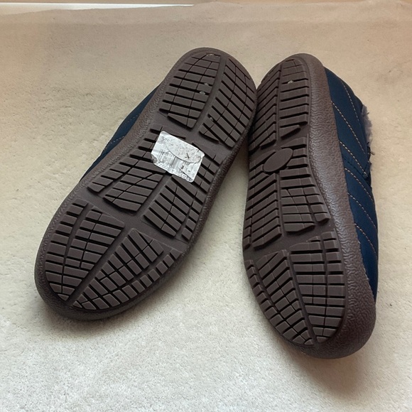 Cozy Blue Women's Mules with Faux Fur Lining - Picture 6 of 6